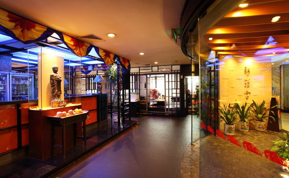 Weilai Conifer Hotel Zhengzhou Exterior photo